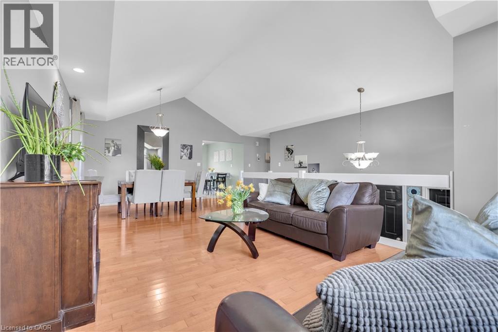 2227 St. Clair Avenue, Essex, Ontario  N9B 3W4 - Photo 9 - 40831424