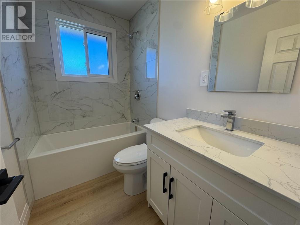 2600 Municipal Road Unit# Upper, Val Caron, Ontario  P3N 1K6 - Photo 14 - 2127926
