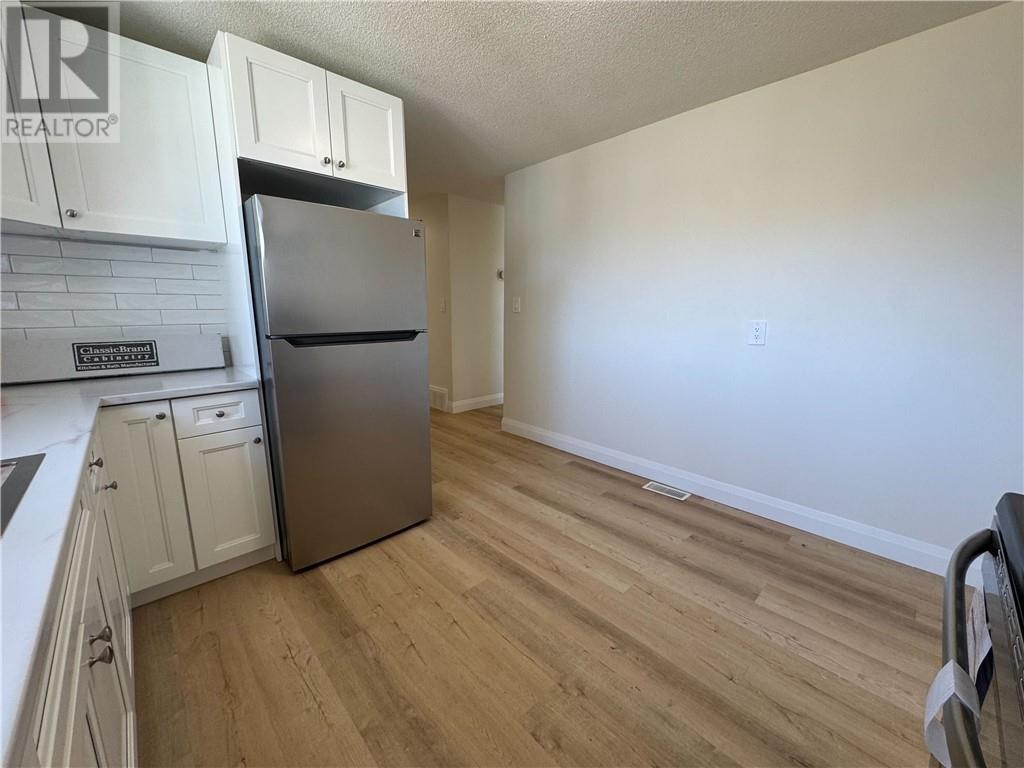 2600 Municipal Road Unit# Upper, Val Caron, Ontario  P3N 1K6 - Photo 7 - 2127926