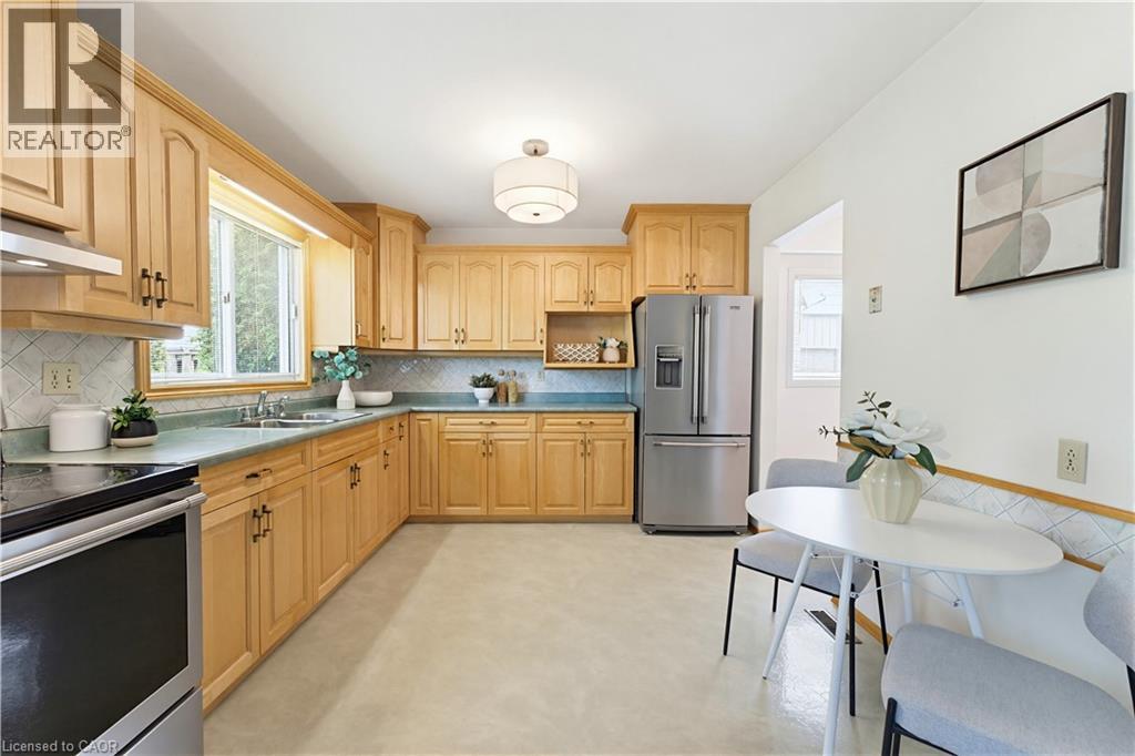 216 Mcgarry Drive, Kitchener, Ontario  N2N 1H9 - Photo 13 - 40825973