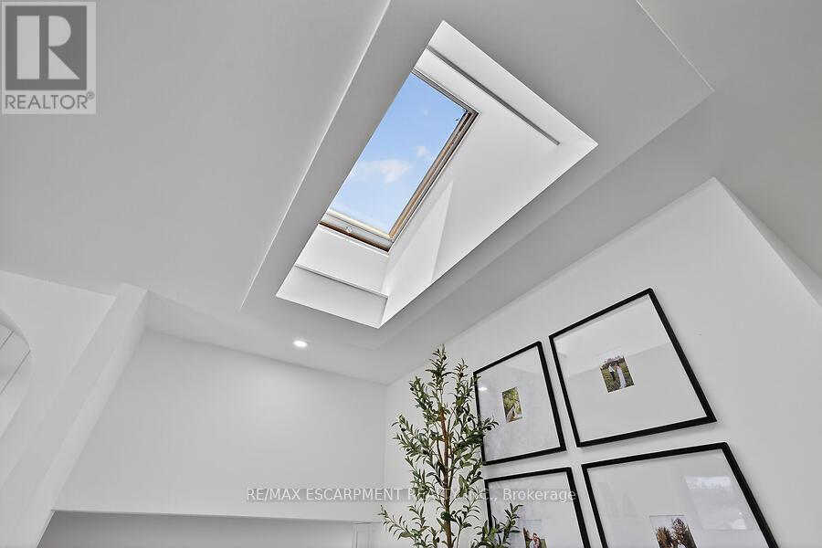 3088 Palmer Drive, Burlington, Ontario  L7M 1S9 - Photo 23 - W13157474