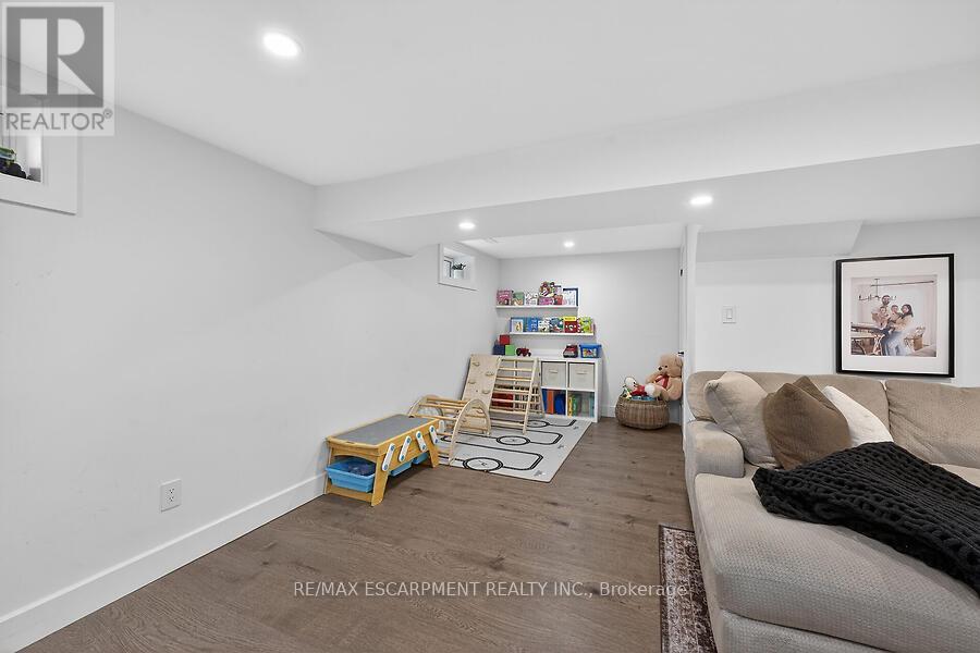 3088 Palmer Drive, Burlington, Ontario  L7M 1S9 - Photo 33 - W13157474