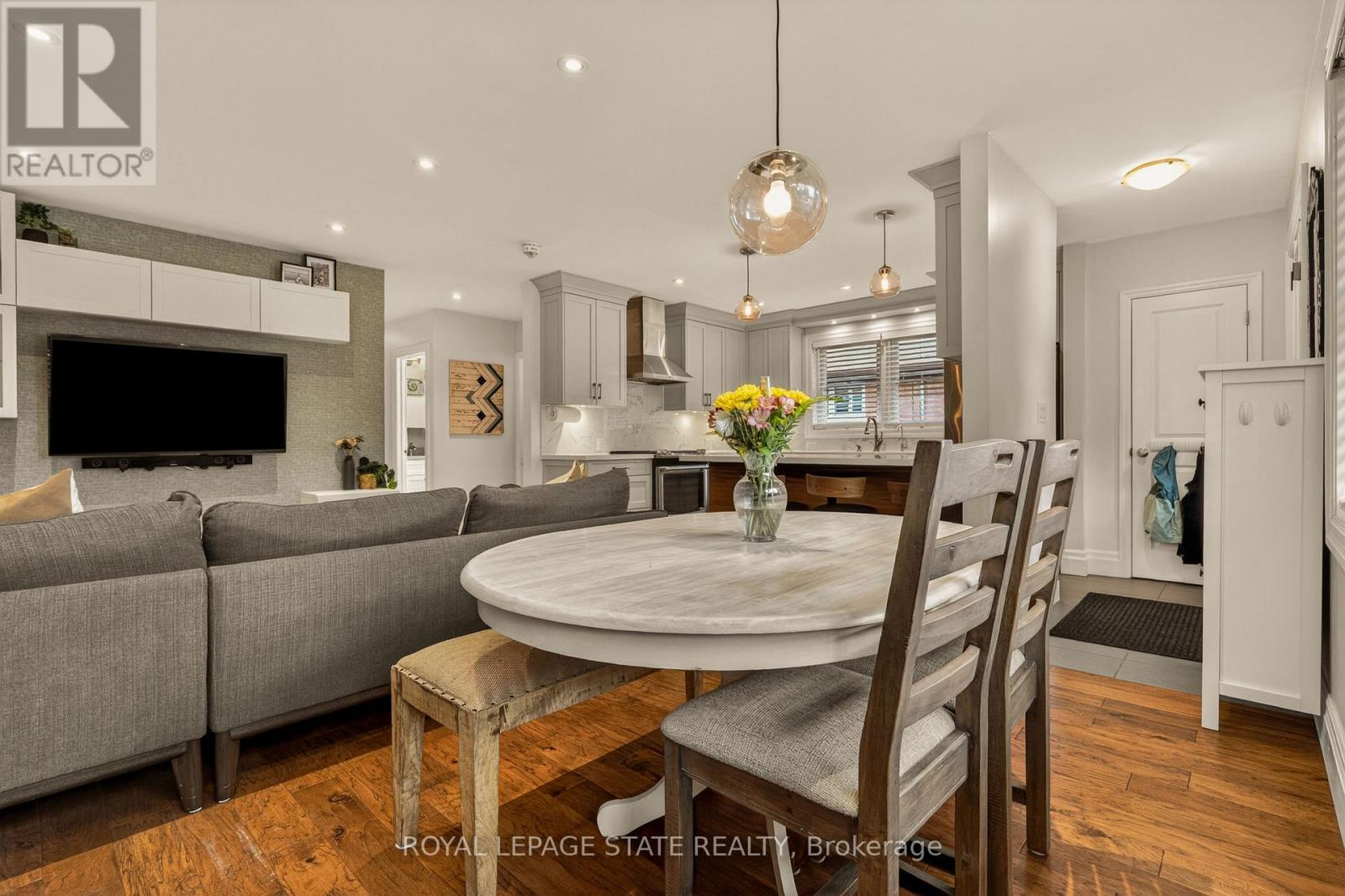 1396 Niels Avenue, Burlington, Ontario  L7P 2E4 - Photo 12 - W13157482