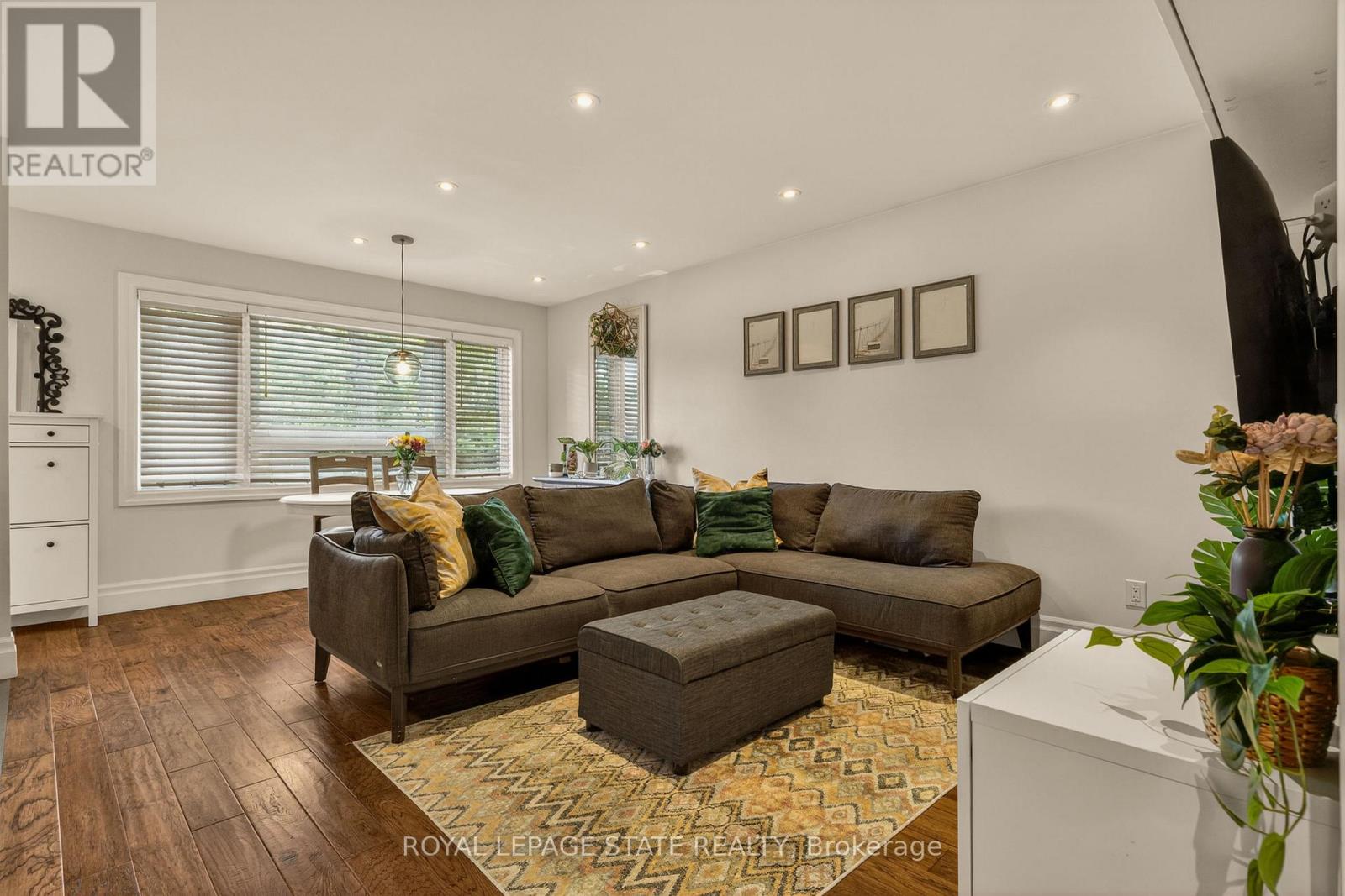 1396 Niels Avenue, Burlington, Ontario  L7P 2E4 - Photo 15 - W13157482