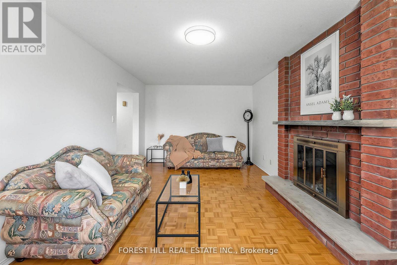 4129 Molly Avenue, Mississauga, Ontario  L4Z 1E3 - Photo 8 - W13157498