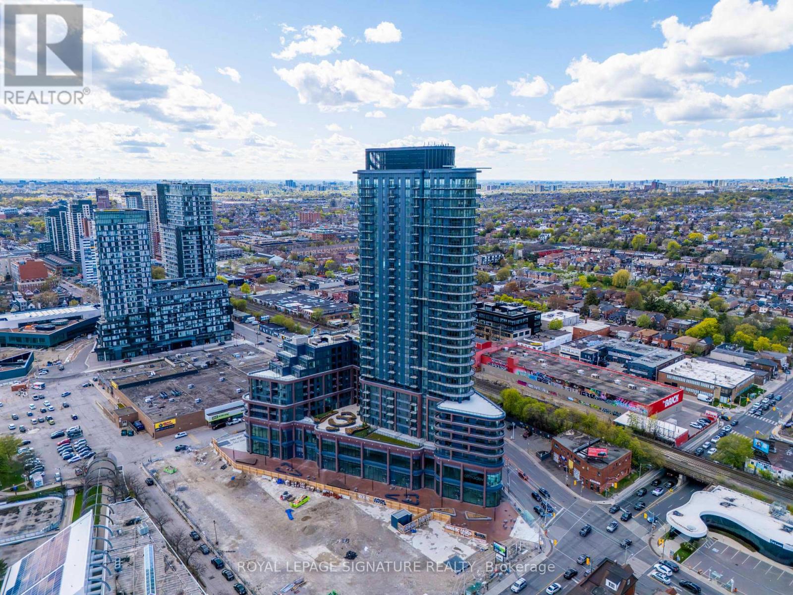 1601 - 1185 Dupont Street, Toronto, Ontario M6H 0G5 - Photo 6 - W13157554