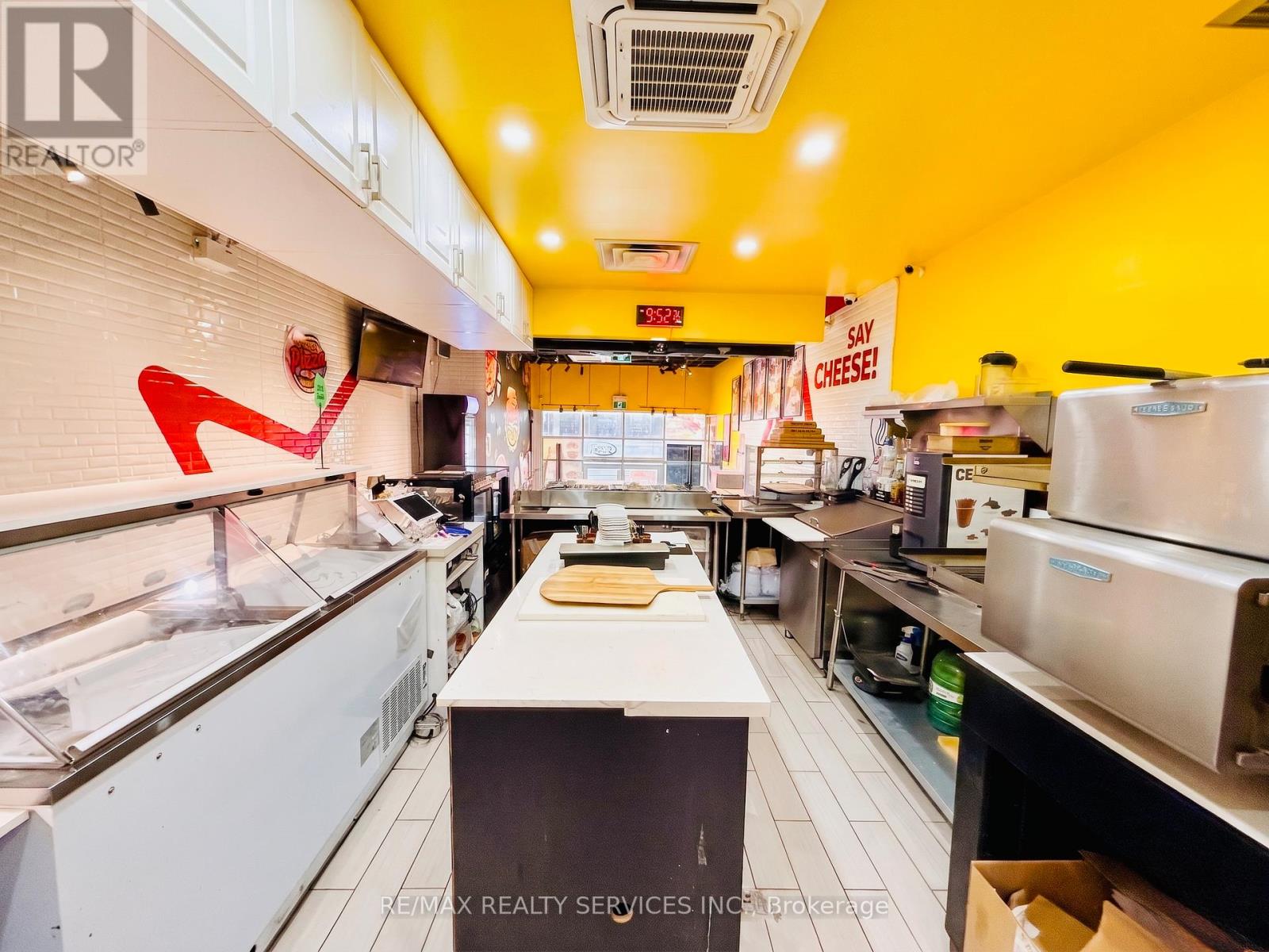 2 - 6 George Street S, Brampton, Ontario  L6Y 1P1 - Photo 17 - W13157556