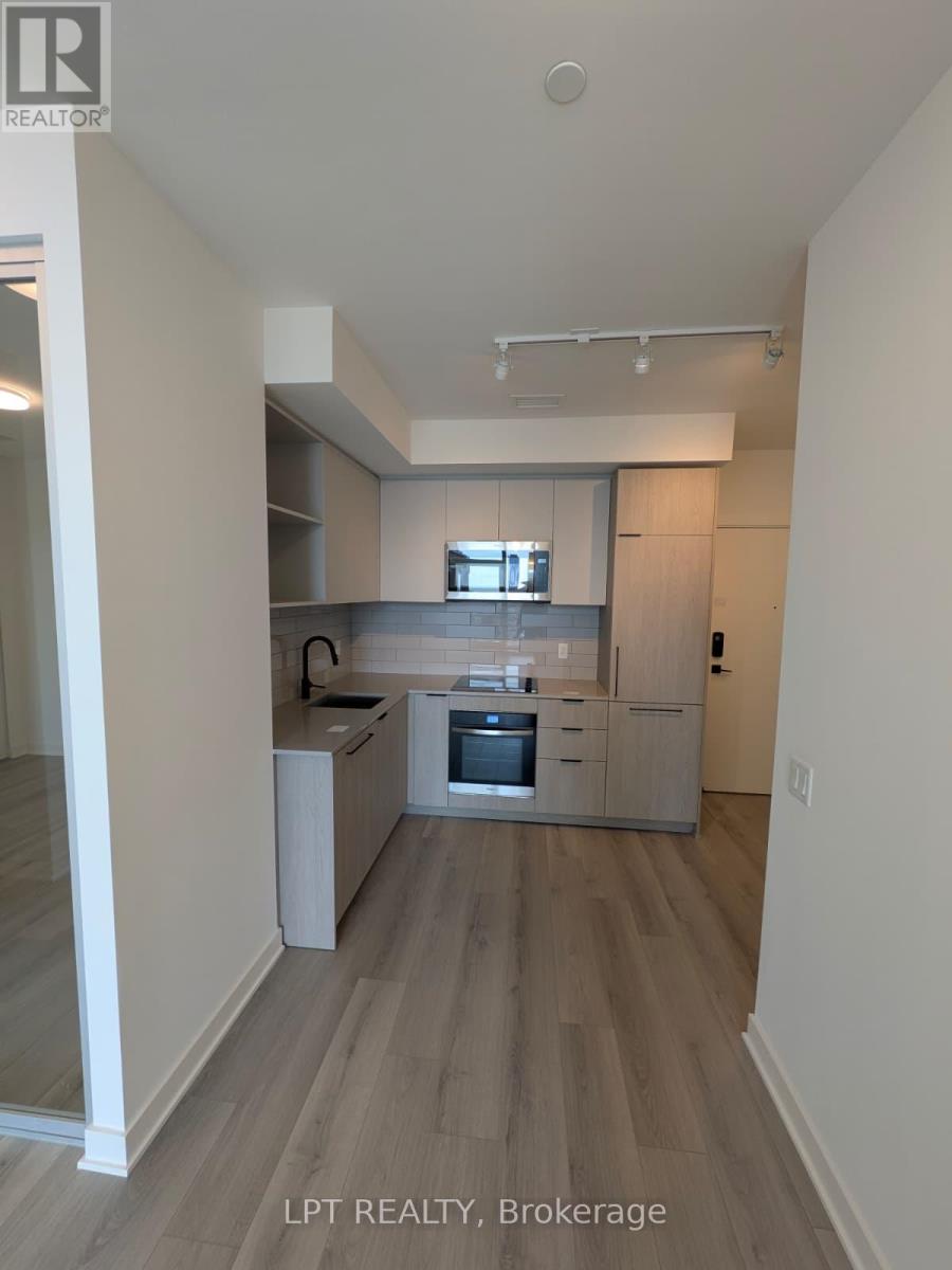 701 - 1185 Dupont Street, Toronto, Ontario  M6H 0G5 - Photo 4 - W13157618