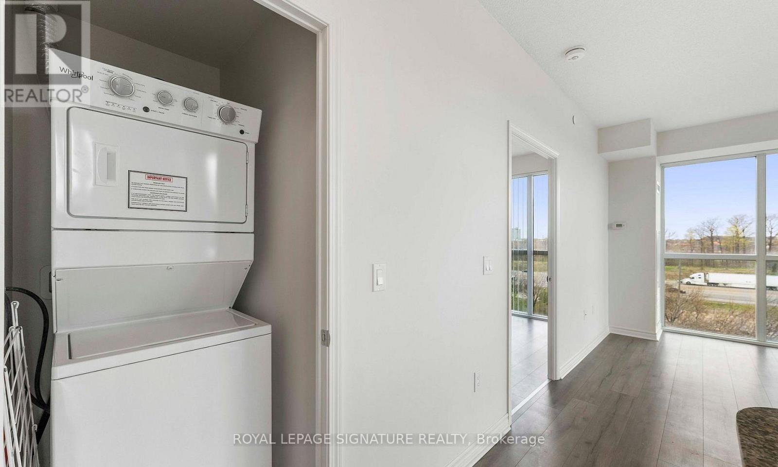 Ph216 - 349 Rathburn Road W, Mississauga, Ontario  L5B 0G9 - Photo 21 - W13157646