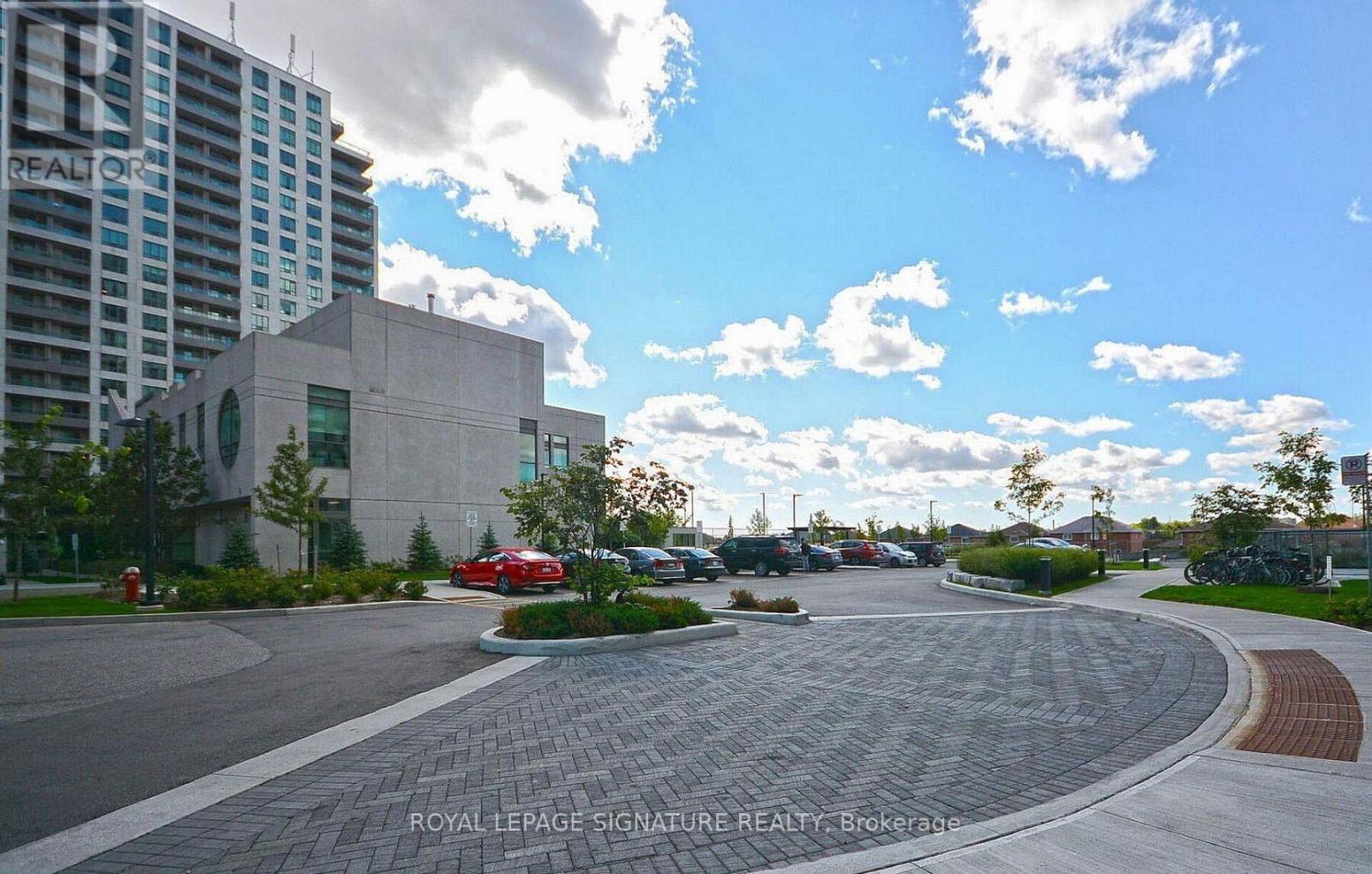 Ph216 - 349 Rathburn Road W, Mississauga, Ontario  L5B 0G9 - Photo 30 - W13157646