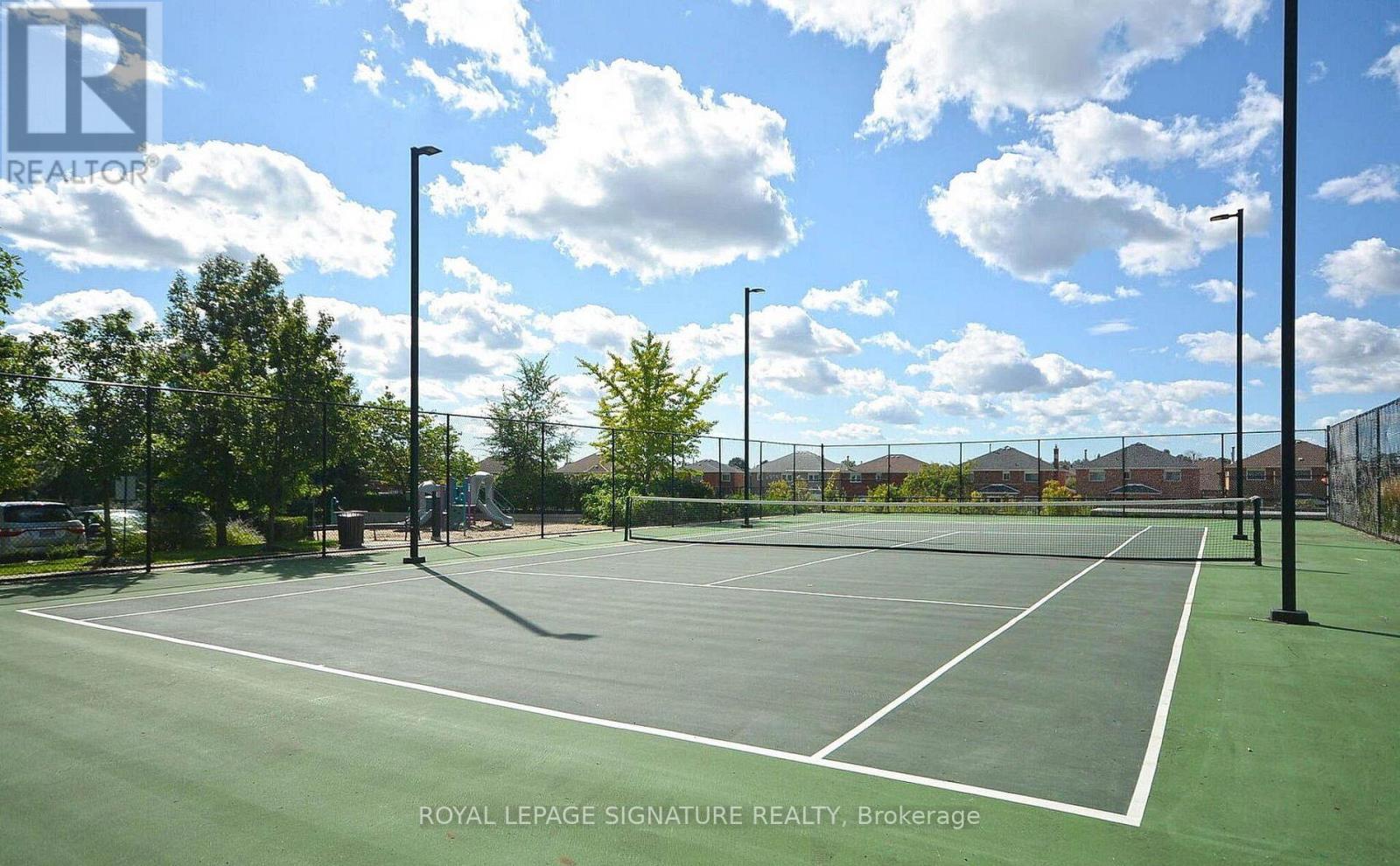 Ph216 - 349 Rathburn Road W, Mississauga, Ontario  L5B 0G9 - Photo 34 - W13157646