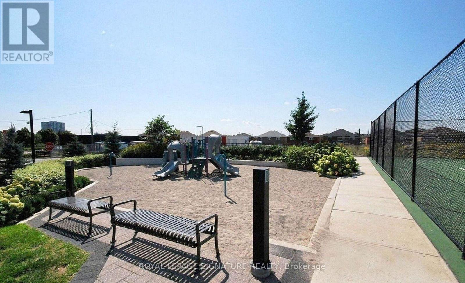 Ph216 - 349 Rathburn Road W, Mississauga, Ontario  L5B 0G9 - Photo 35 - W13157646