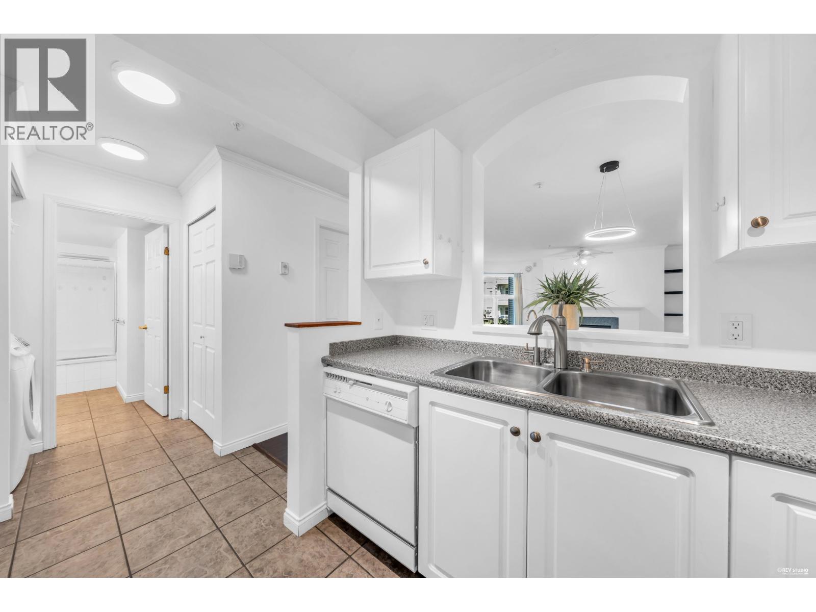 206 3638 Rae Avenue, Vancouver, British Columbia  V5R 2P5 - Photo 12 - R3126101