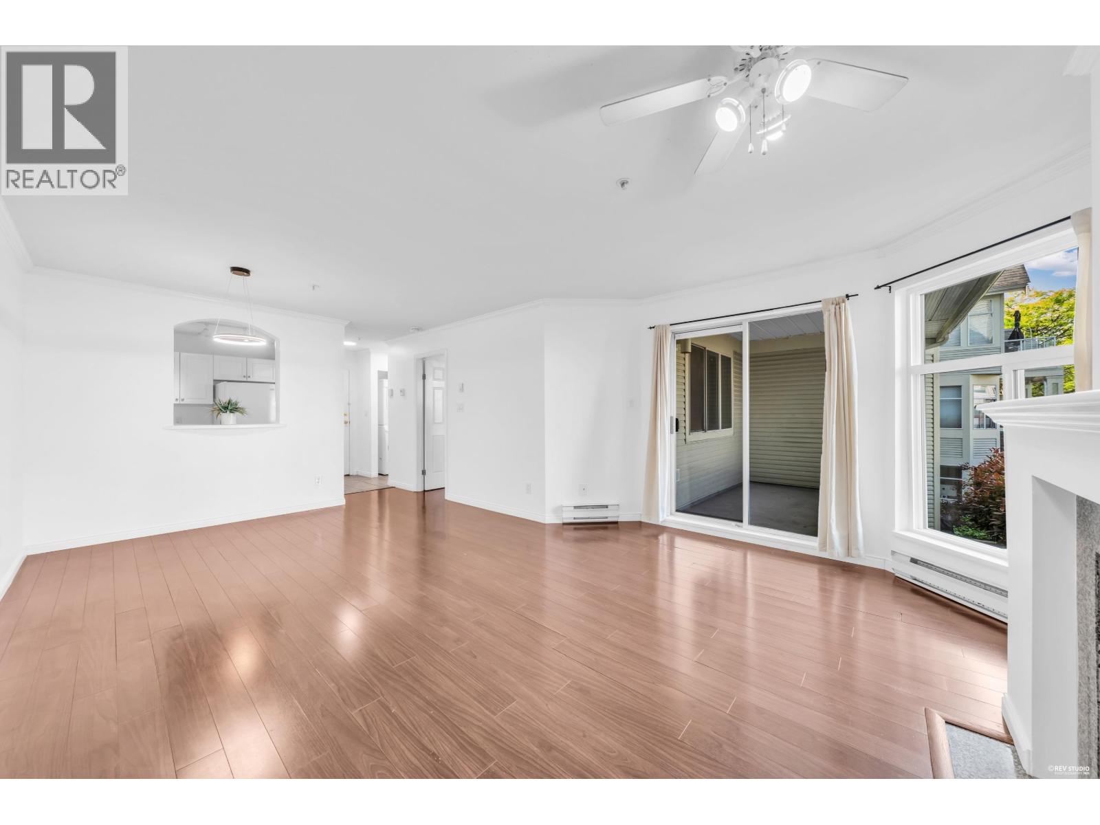 206 3638 Rae Avenue, Vancouver, British Columbia  V5R 2P5 - Photo 4 - R3126101