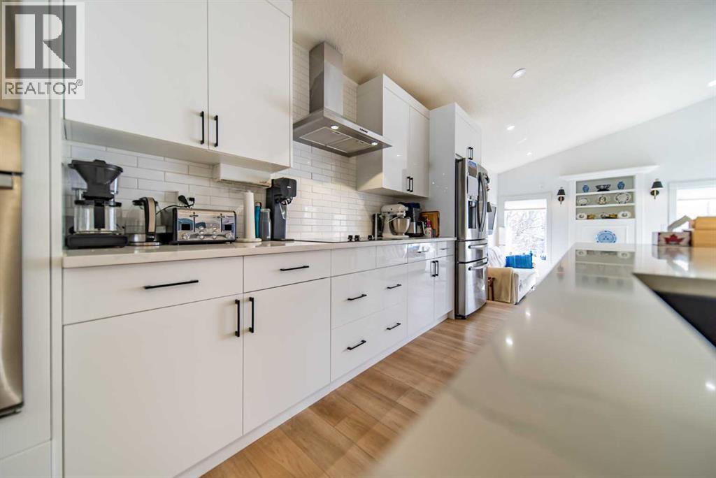9 Scripps Landing NW, Calgary, Alberta  T3L 1V9 - Photo 11 - A2308306