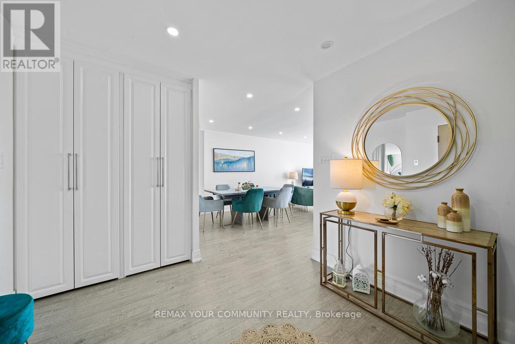 Ph 1208 - 20 Harding Boulevard, Richmond Hill, Ontario  L4C 9S4 - Photo 4 - N13157600
