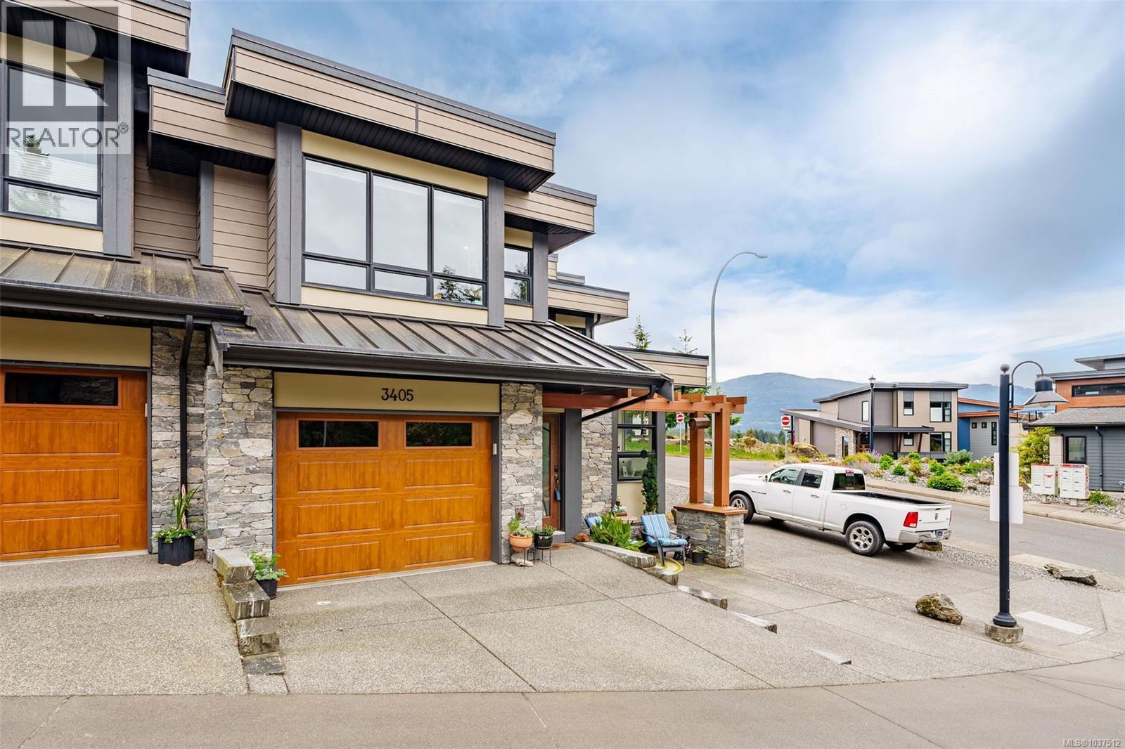 3405 Ocean Mist Pl, Nanaimo, British Columbia  V9T 0E7 - Photo 2 - 1037512