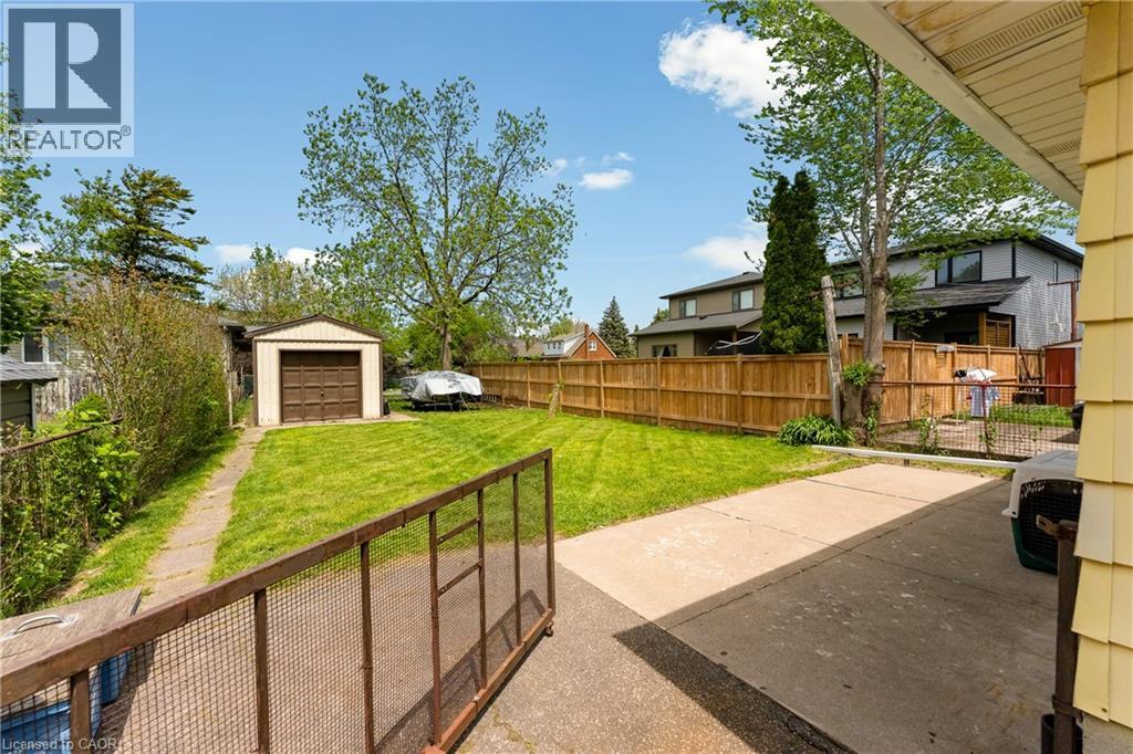 17 Moote Street, St. Catharines, Ontario  L2N 1B3 - Photo 35 - 40832373