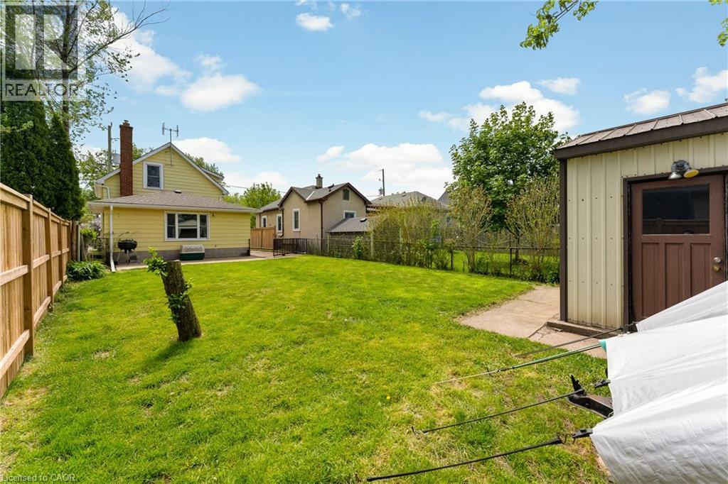 17 Moote Street, St. Catharines, Ontario  L2N 1B3 - Photo 38 - 40832373