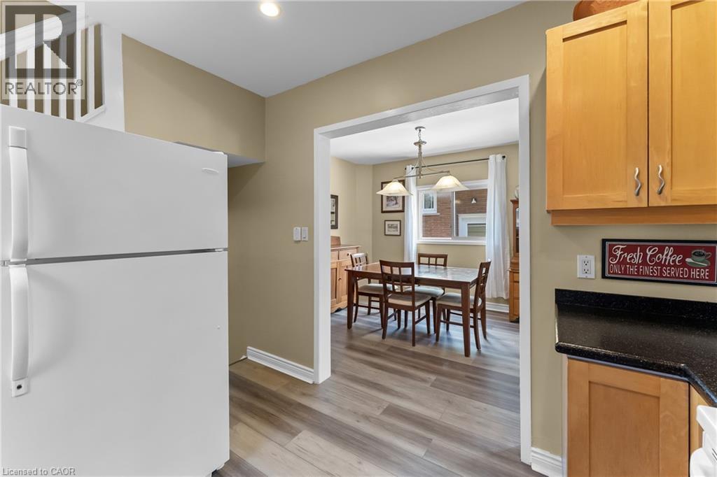 17 Moote Street, St. Catharines, Ontario  L2N 1B3 - Photo 15 - 40832373