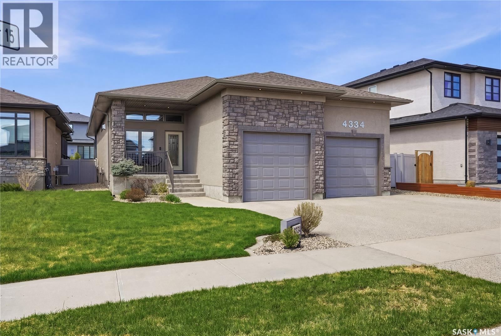 4334 Chuka Drive, Regina, Saskatchewan  S4V 3H7 - Photo 2 - SK036693