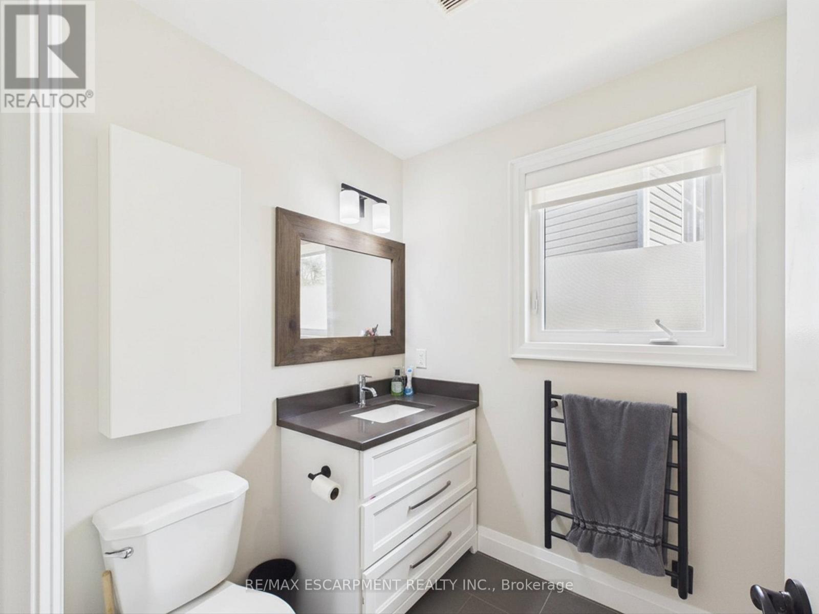 10 Thain Street W, Gravenhurst, Ontario  P1P 1Z6 - Photo 14 - X13157476
