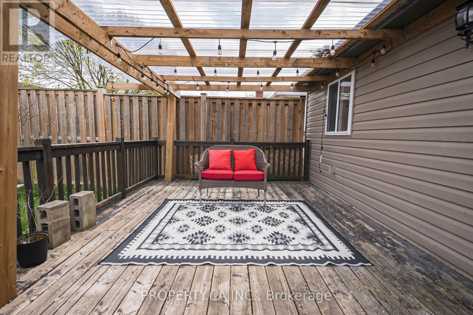 89 Ristau Crescent, Kitchener, Ontario  N2E 3A9 - Photo 34 - X13157488