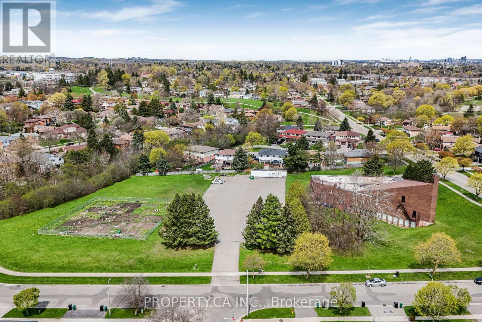 89 Ristau Crescent, Kitchener, Ontario  N2E 3A9 - Photo 43 - X13157488