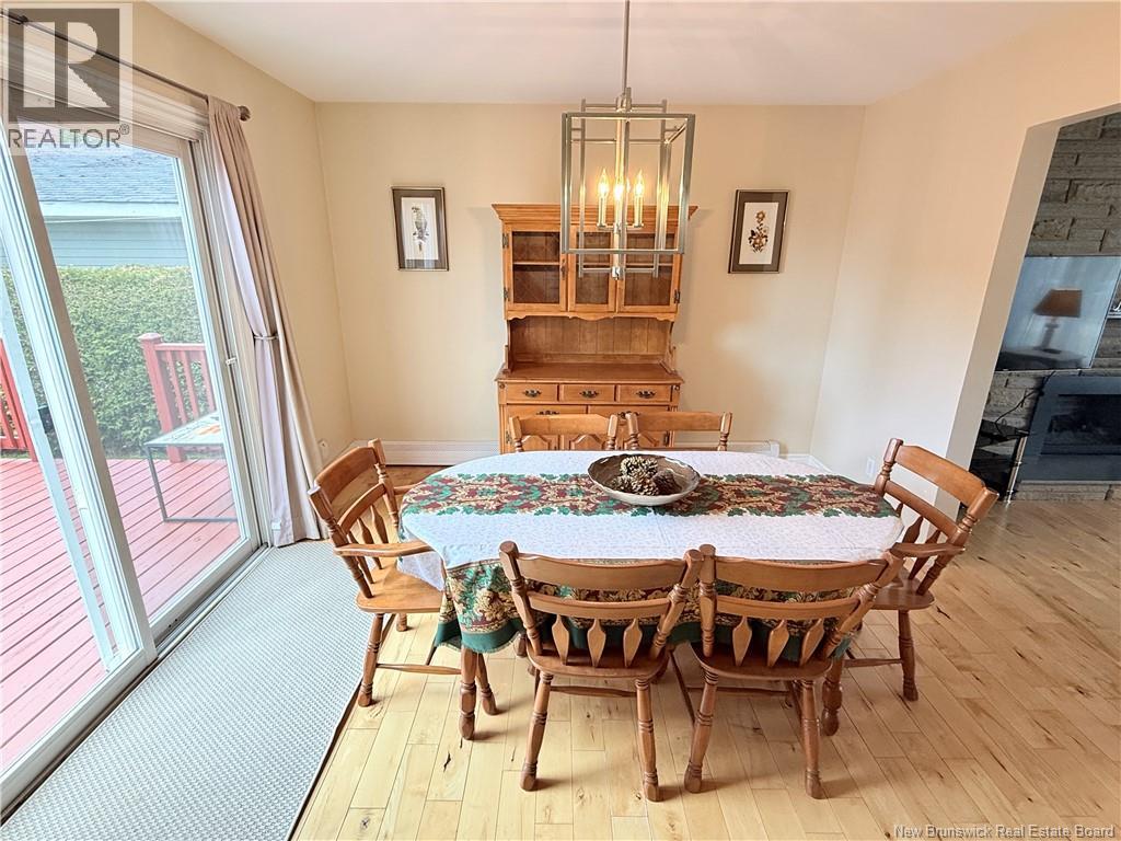 111 Elizabeth Street, Woodstock, New Brunswick  E7M 1P8 - Photo 15 - NB140002