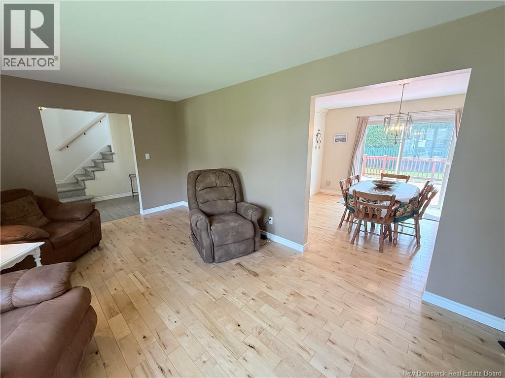 111 Elizabeth Street, Woodstock, New Brunswick  E7M 1P8 - Photo 23 - NB140002
