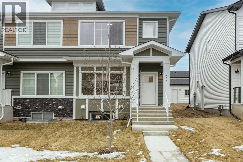 536 Chelsea Gardens, Chestermere, Alberta  T1X 2V5 - Photo 3 - A2313499