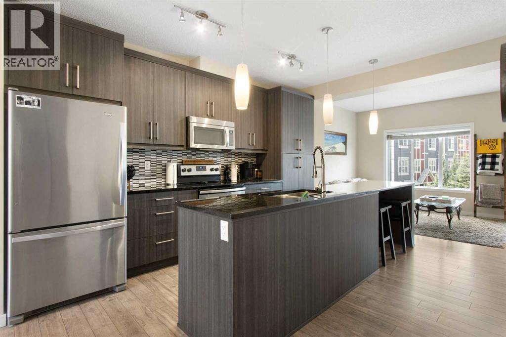 215 Marquis Lane Se, Calgary, Alberta  T3M 2G6 - Photo 4 - A2312600