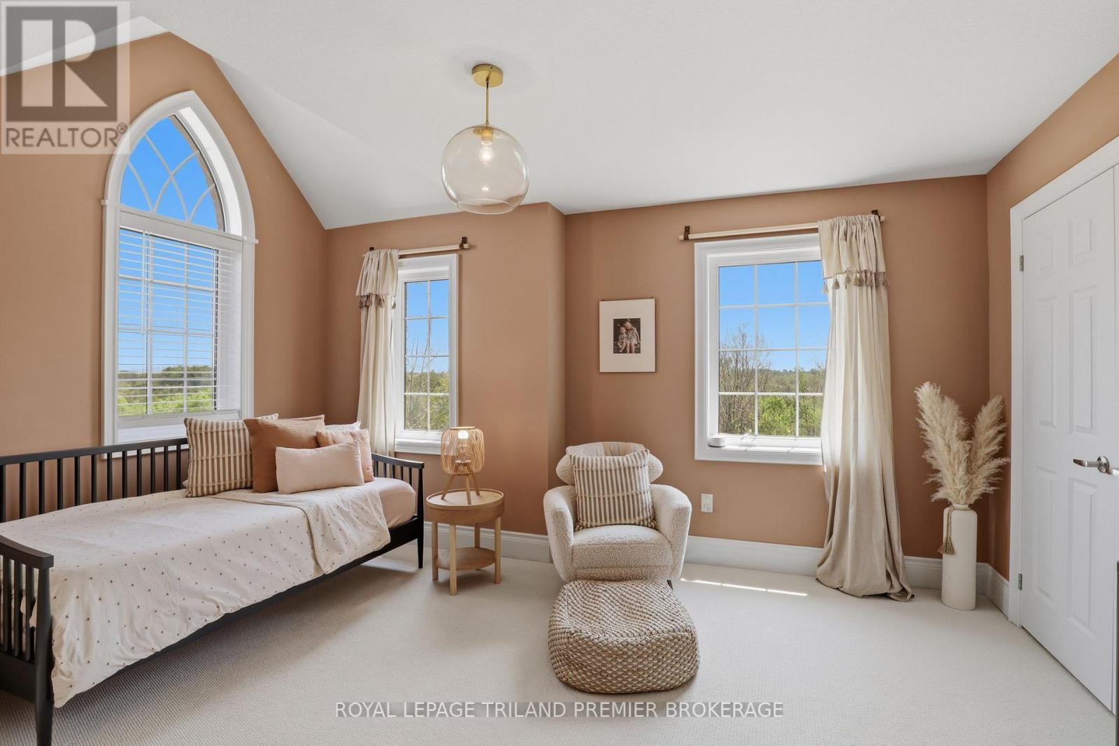 201 Dorchester Court, Woodstock, Ontario  N4S 7W2 - Photo 30 - X13157774