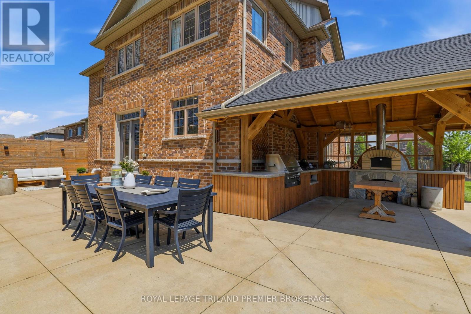 201 Dorchester Court, Woodstock, Ontario  N4S 7W2 - Photo 49 - X13157774
