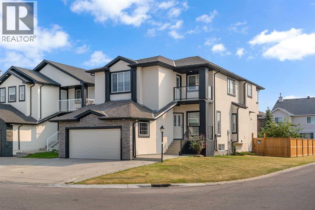 202 Coral Reef Manor NE, Calgary, Alberta  T3J 3Y7 - Photo 1 - A2289045