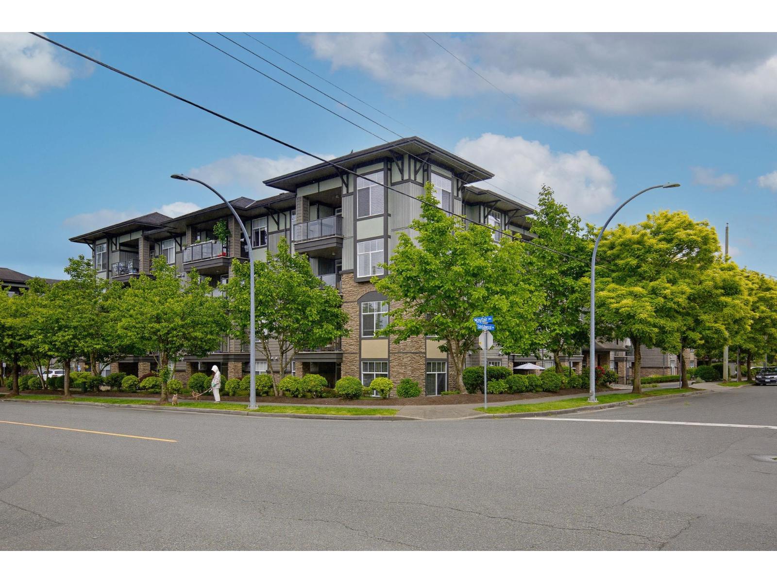 403 2068 Sandalwood Crescent, Abbotsford, British Columbia  V2S 3H6 - Photo 1 - R3126278