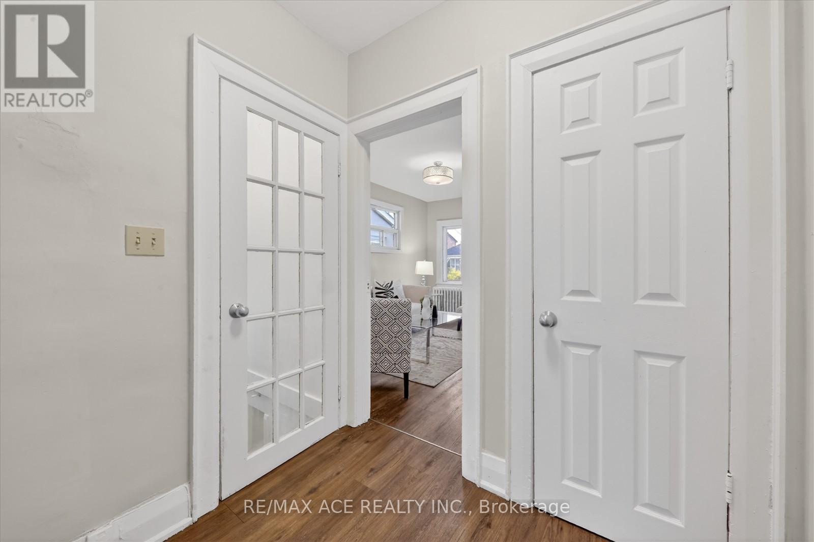 183 Glebemount Avenue, Toronto, Ontario M4C 3S9 - Photo 16 - E13151552