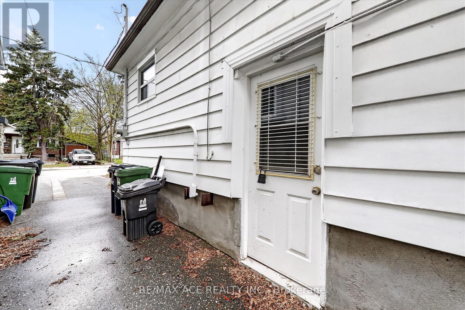 183 Glebemount Avenue, Toronto, Ontario M4C 3S9 - Photo 27 - E13151552