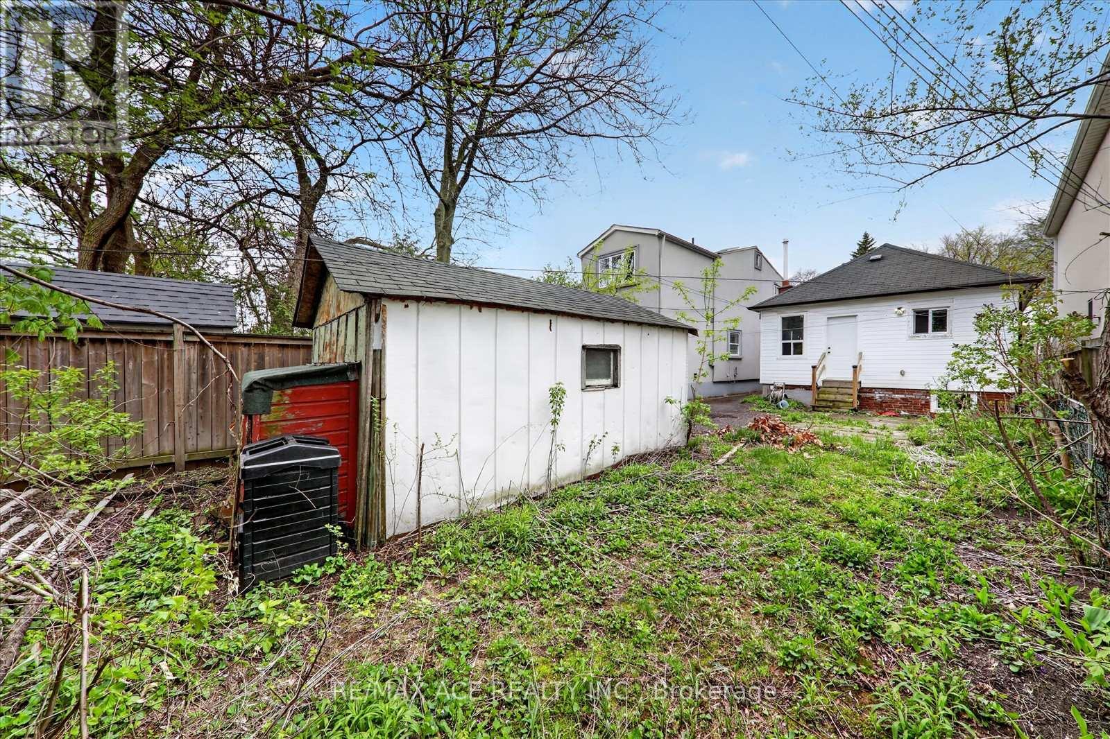 183 Glebemount Avenue, Toronto, Ontario M4C 3S9 - Photo 31 - E13151552