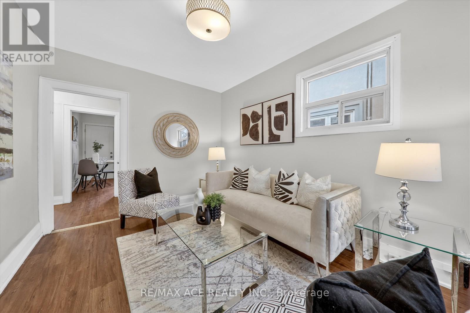 183 Glebemount Avenue, Toronto, Ontario M4C 3S9 - Photo 8 - E13151552
