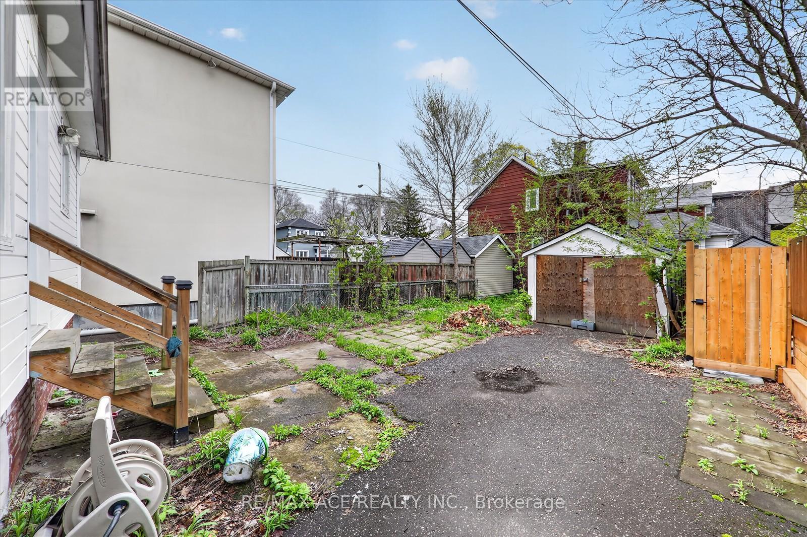 183 Glebemount Avenue, Toronto, Ontario M4C 3S9 - Photo 28 - E13151552