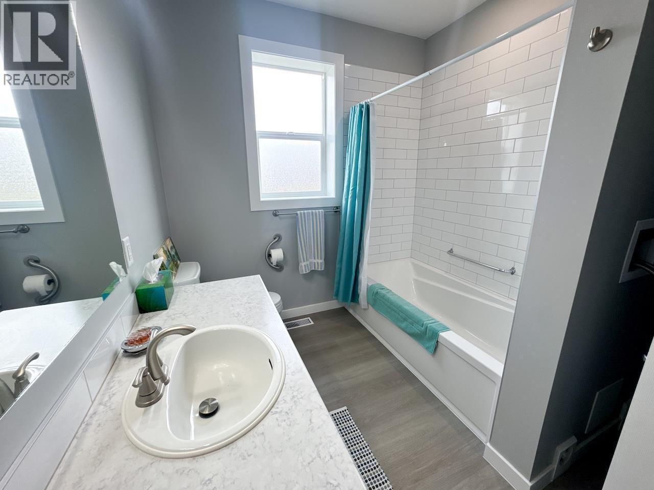 6560 25th Street, Grand Forks, British Columbia  V0H 1H0 - Photo 31 - 10380229