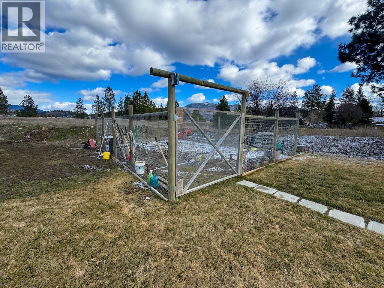 6560 25th Street, Grand Forks, British Columbia  V0H 1H0 - Photo 40 - 10380229