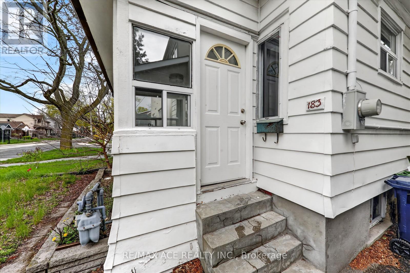 183 Glebemount Avenue, Toronto, Ontario M4C 3S9 - Photo 5 - E13151552