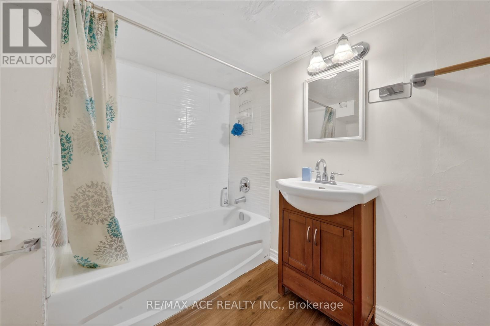 183 Glebemount Avenue, Toronto, Ontario M4C 3S9 - Photo 26 - E13151552