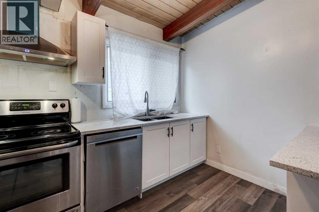 717 67 Avenue SW, Calgary, Alberta  T2V 0M4 - Photo 16 - A2299446