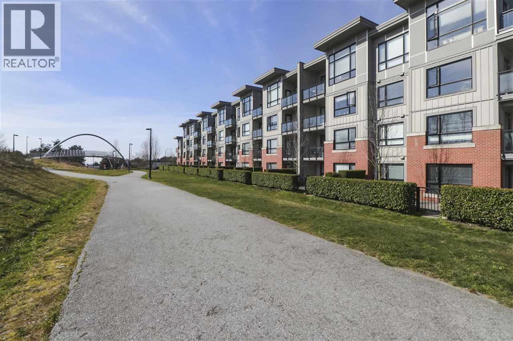 209 7058 14th Avenue, Burnaby, British Columbia  V3N 0E6 - Photo 15 - R3125971