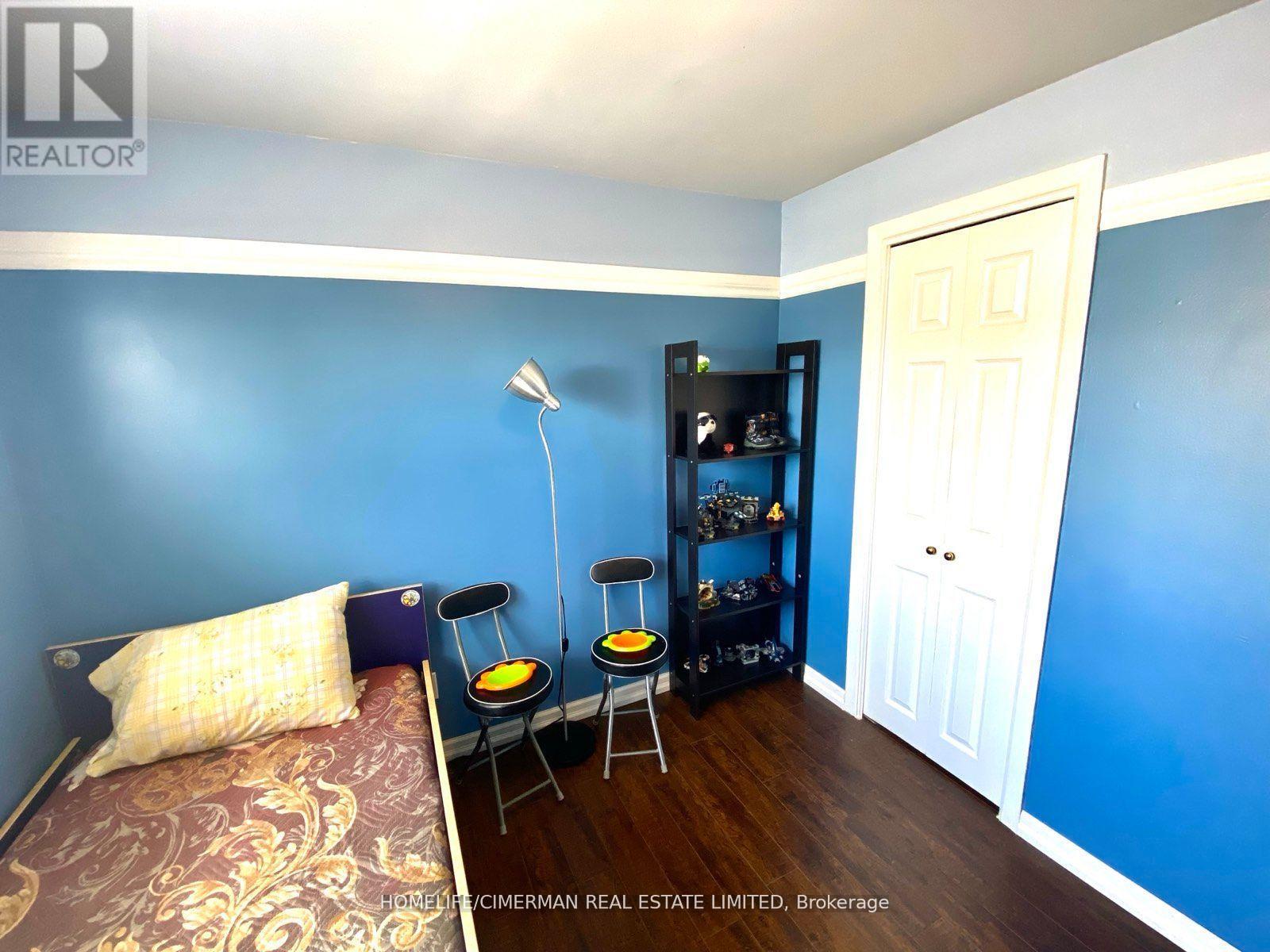 3 Benton Street, Brampton, Ontario  L6W 3B8 - Photo 13 - W12878406