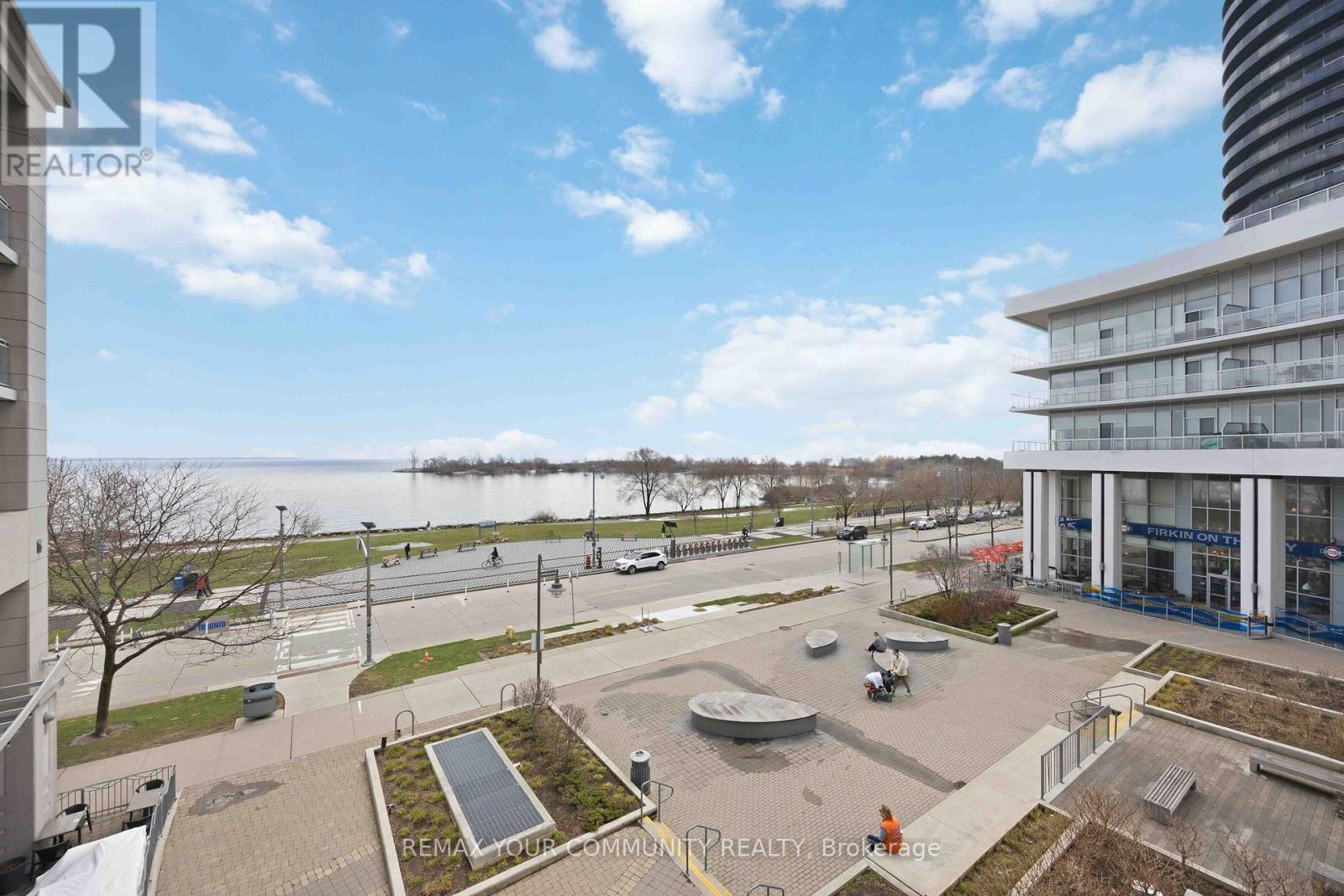 215 - 58 Marine Parade Drive, Toronto, Ontario  M8V 4G1 - Photo 4 - W13000802