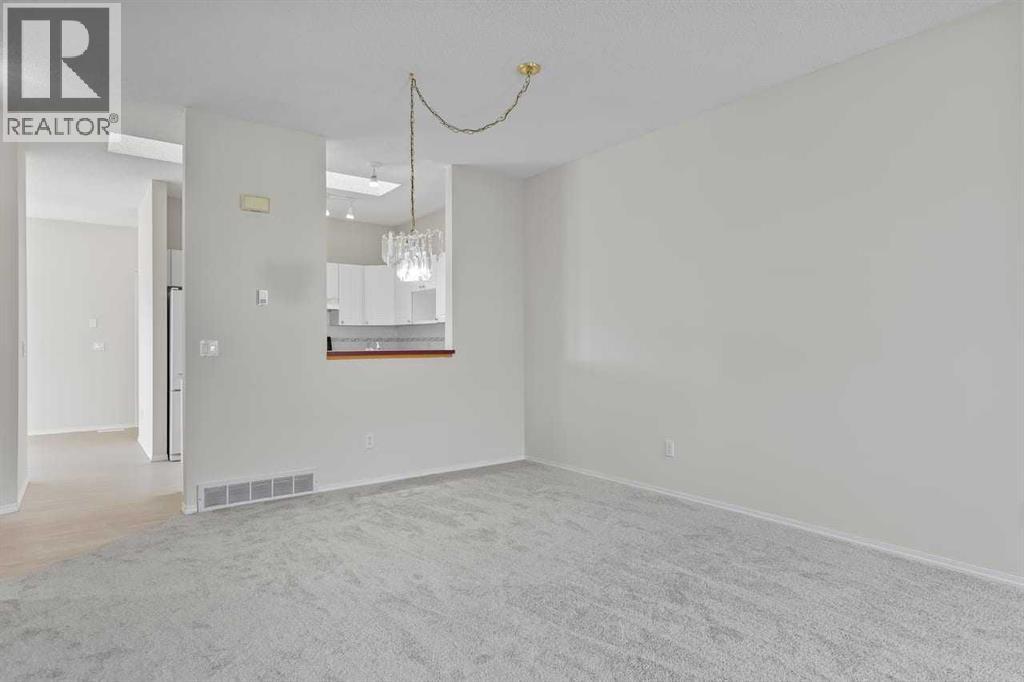139 Hidden Valley Green NW, Calgary, Alberta  T3A 5L8 - Photo 6 - A2312579